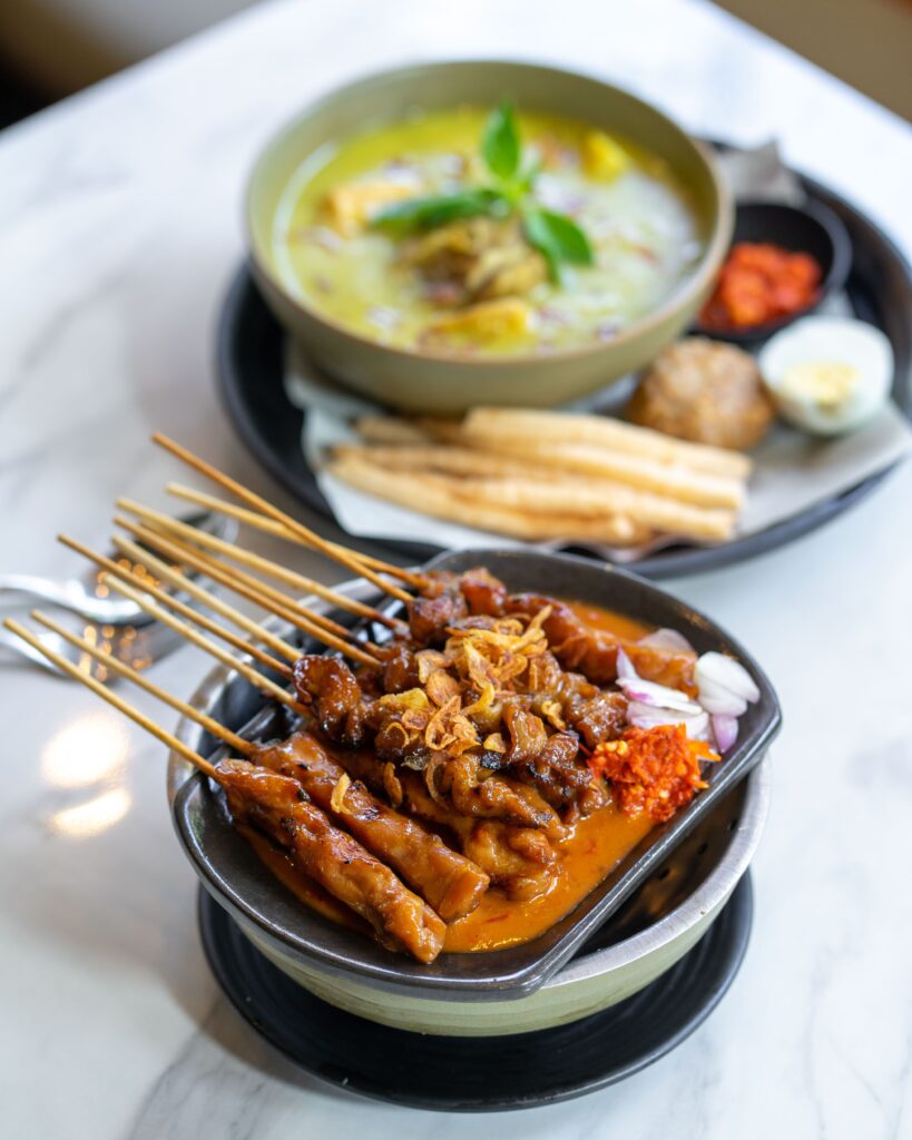 Eten: Sate